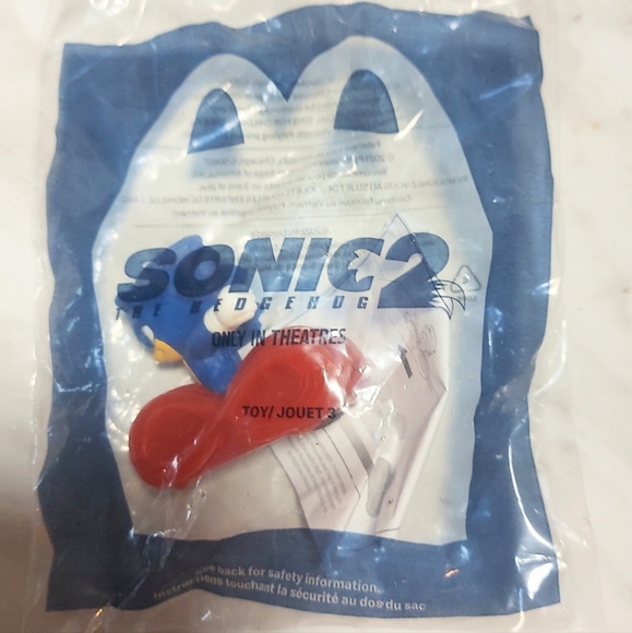 SONIC McDonalds Canada 2022 NEW IN PACKAGE Sonic with Red Base Happy Meal toy #3 - Picture 2 of 2
